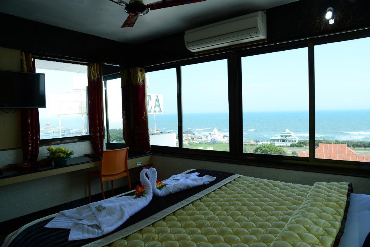 Hotel Tri Sea Канниякумари Экстерьер фото