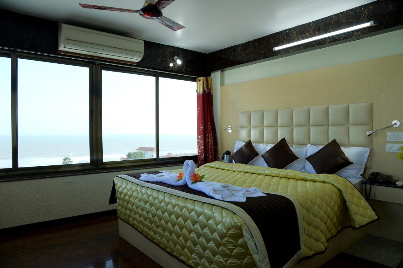 Hotel Tri Sea Канниякумари Экстерьер фото