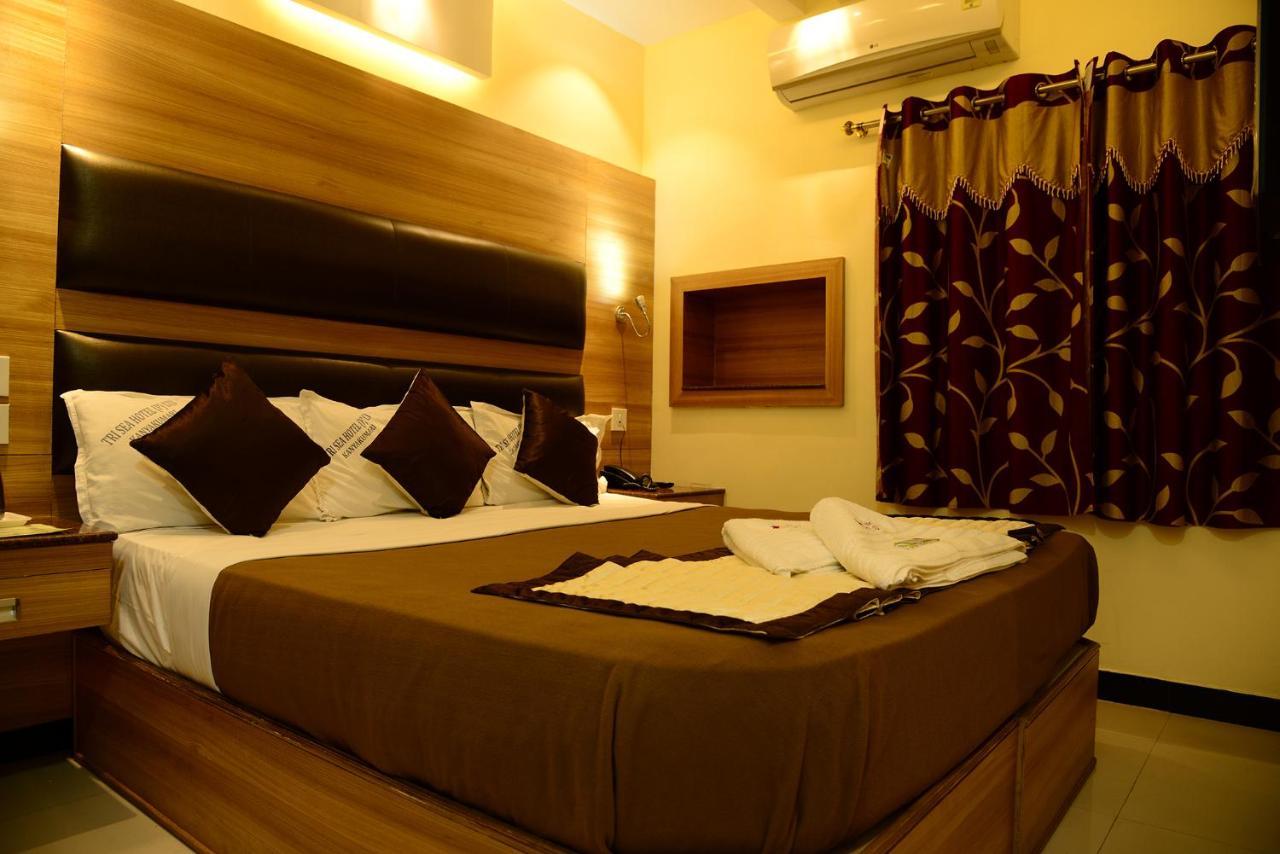 Hotel Tri Sea Канниякумари Экстерьер фото